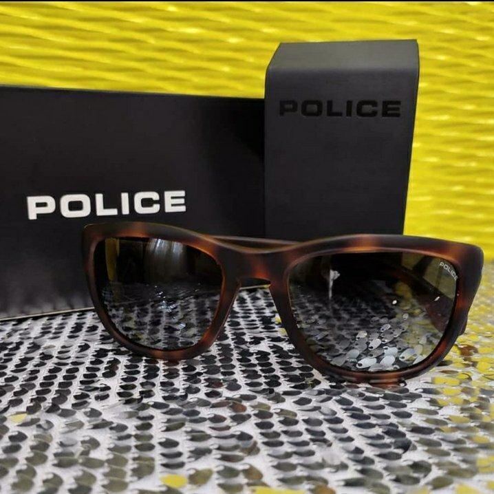 عینک unisex از برند پلیس police s1713